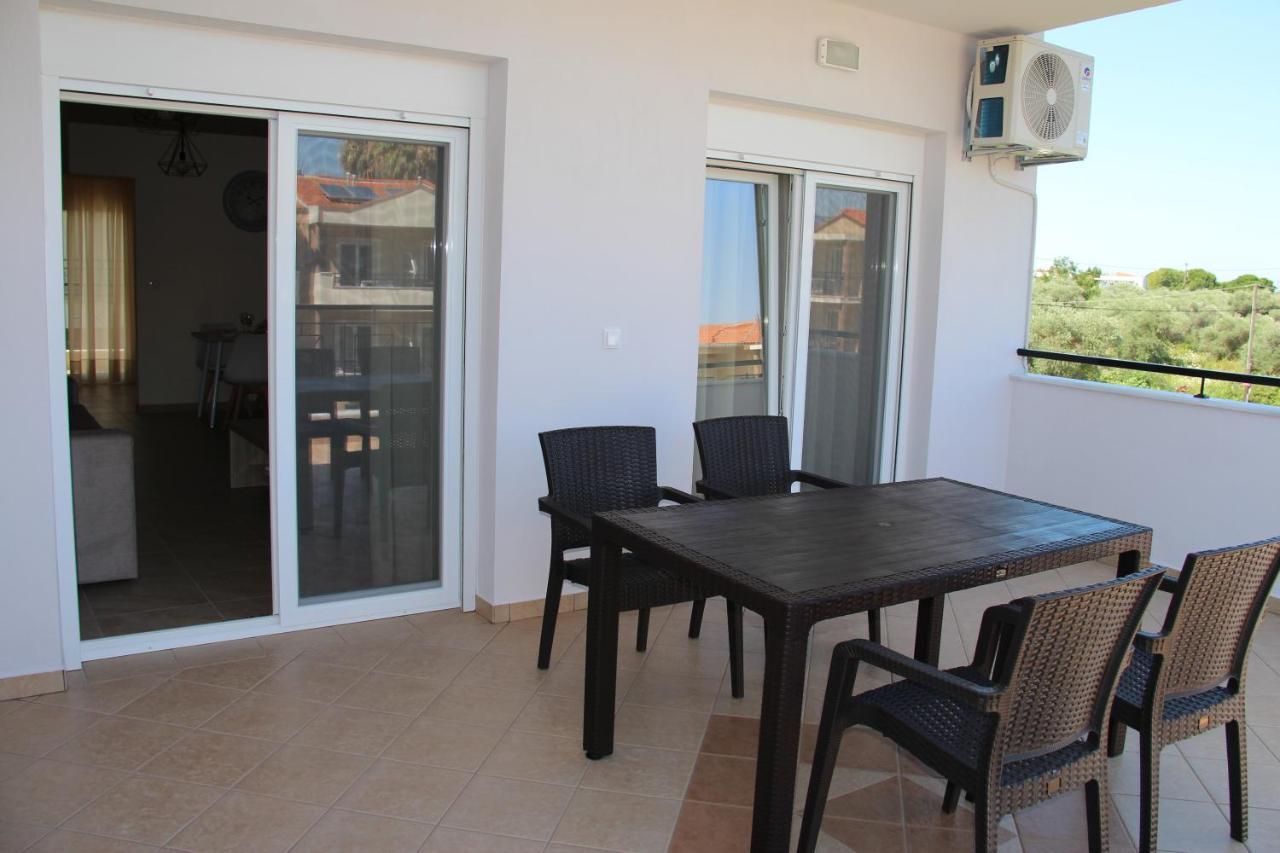 Xanthiotis Apartments Skala Rachoni  エクステリア 写真